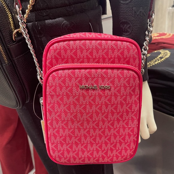 Michael Kors Jet Set Travel Md Signature Logo Crossbody Flight Bag Dk Raspberry